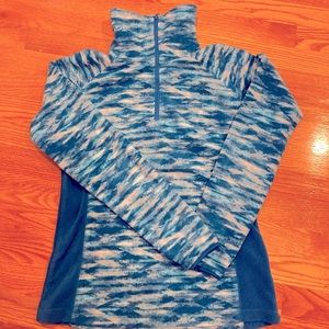 Fun blue Columbia sweatshirt
